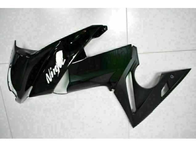 Noir Brillant 09-11 Kawasaki EX650 Carénage Moto Noir Brillant 09-11 Kawasaki EX650 Carénage Moto